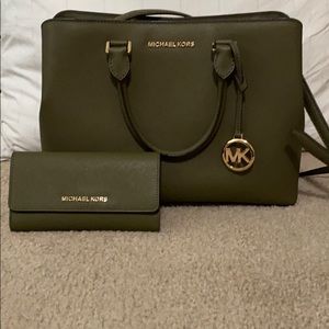 MK Army Green Purse & Wallet (Set)